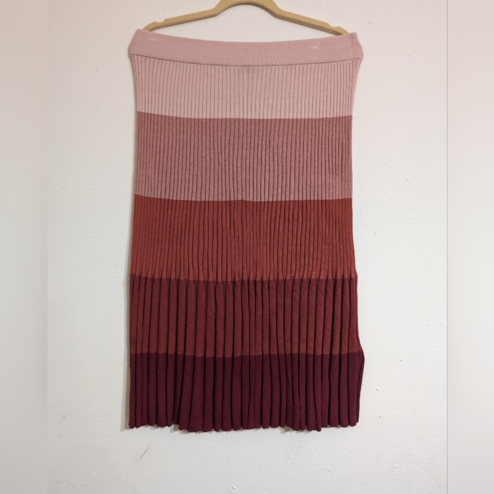 Banana Republic Midi skirt size LP